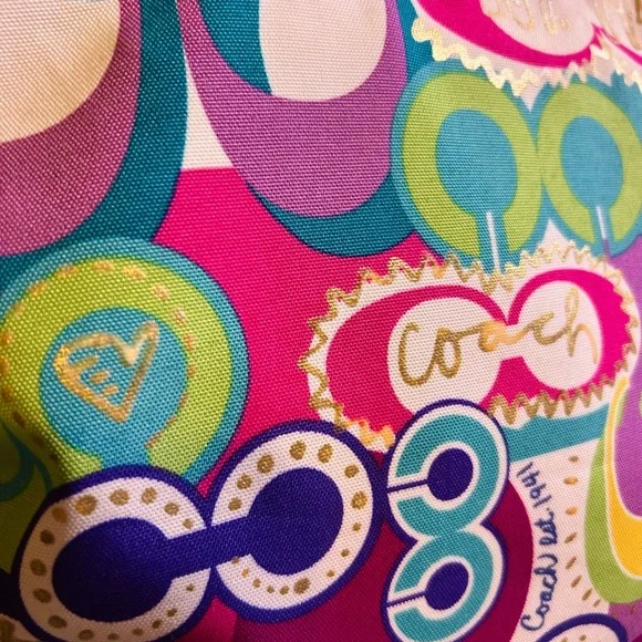 Coach 2010 Poppy Graffiti Tote Bag with Gold Accents - Picture 11 of 13